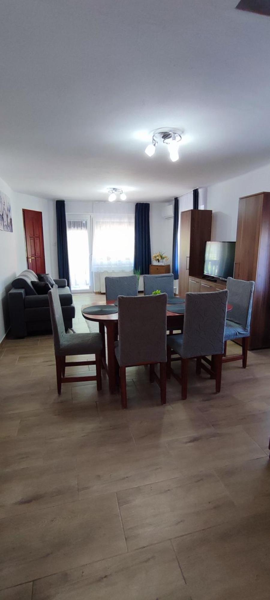 Bazsi Apartman Hajdúszoboszló Esterno foto