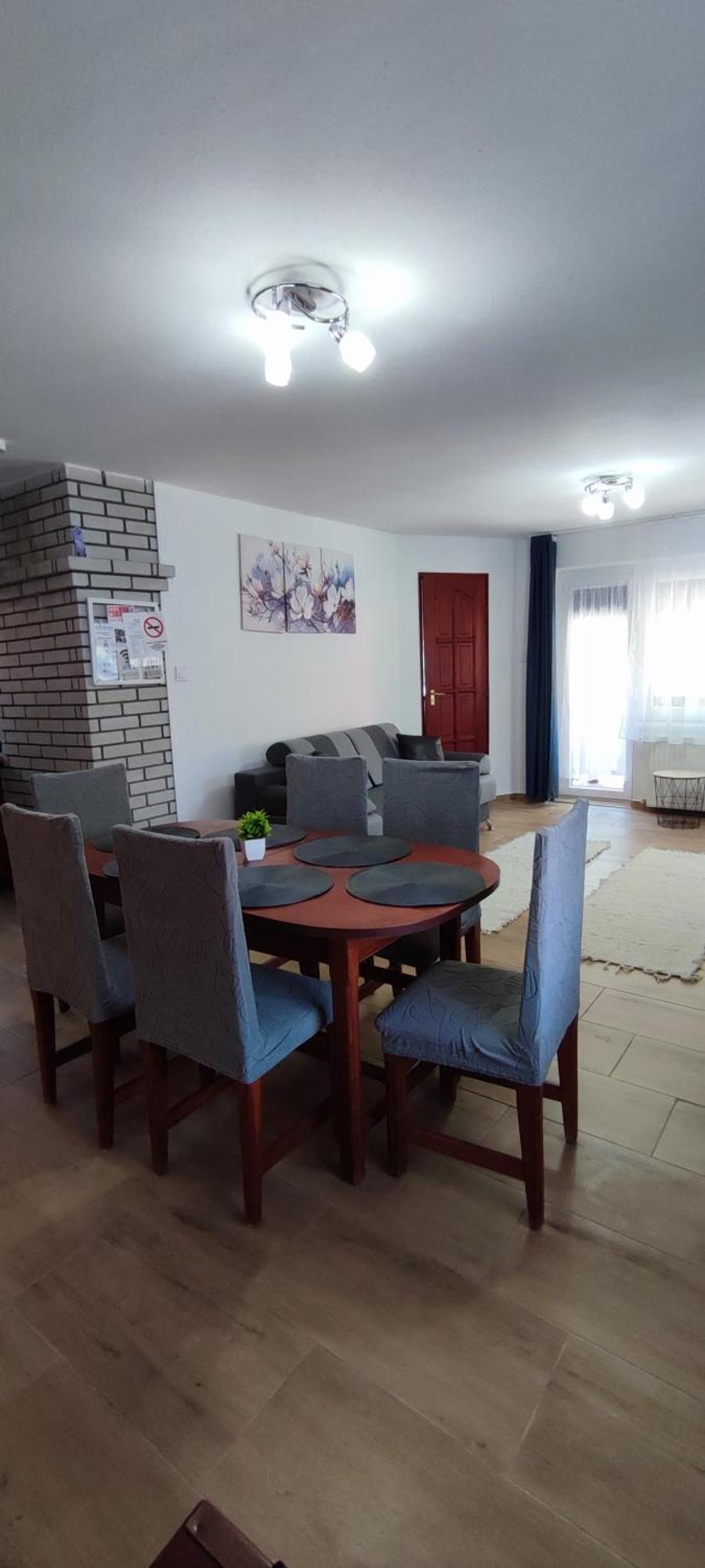 Bazsi Apartman Hajdúszoboszló Esterno foto